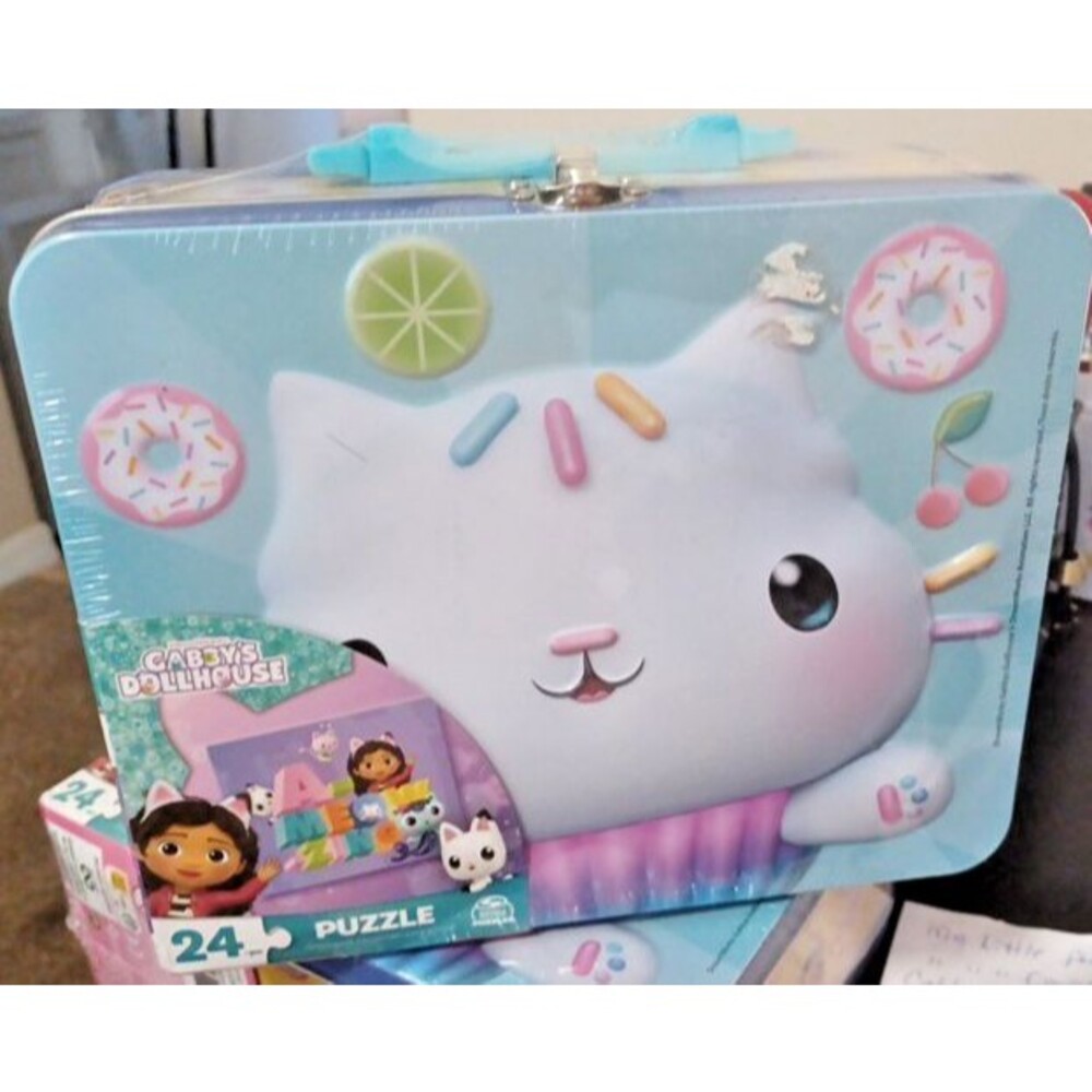 Gabby's Dollhouse 24-Piece Puzzle in Tin Lunch Box NEW SEALED